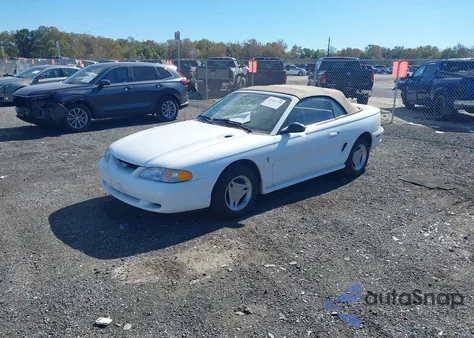 1996 Ford Mustang z USA, uszkodzony, nr VIN 1FALP4443TF220527